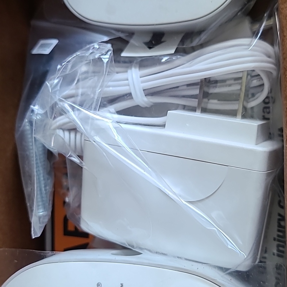 CHAMBERLAIN Smart Garage Control - Wireless Garage Hub and Sensor with Wifi & - Picture 10 of 13
